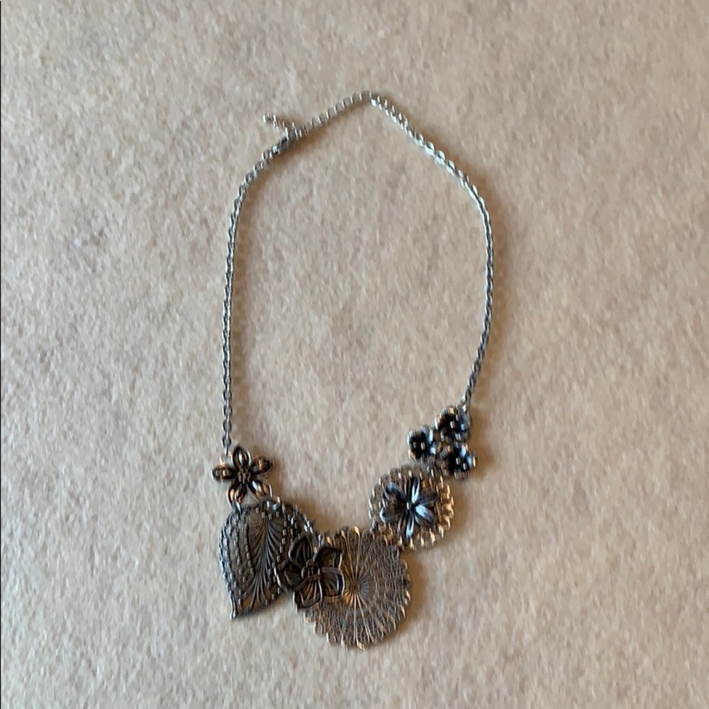 Premier Jewelry Flower Necklace